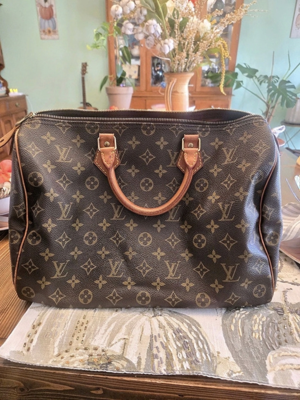 Louis Vuitton Speedy 35 Vintage Monogram Satchel Excellent Condition